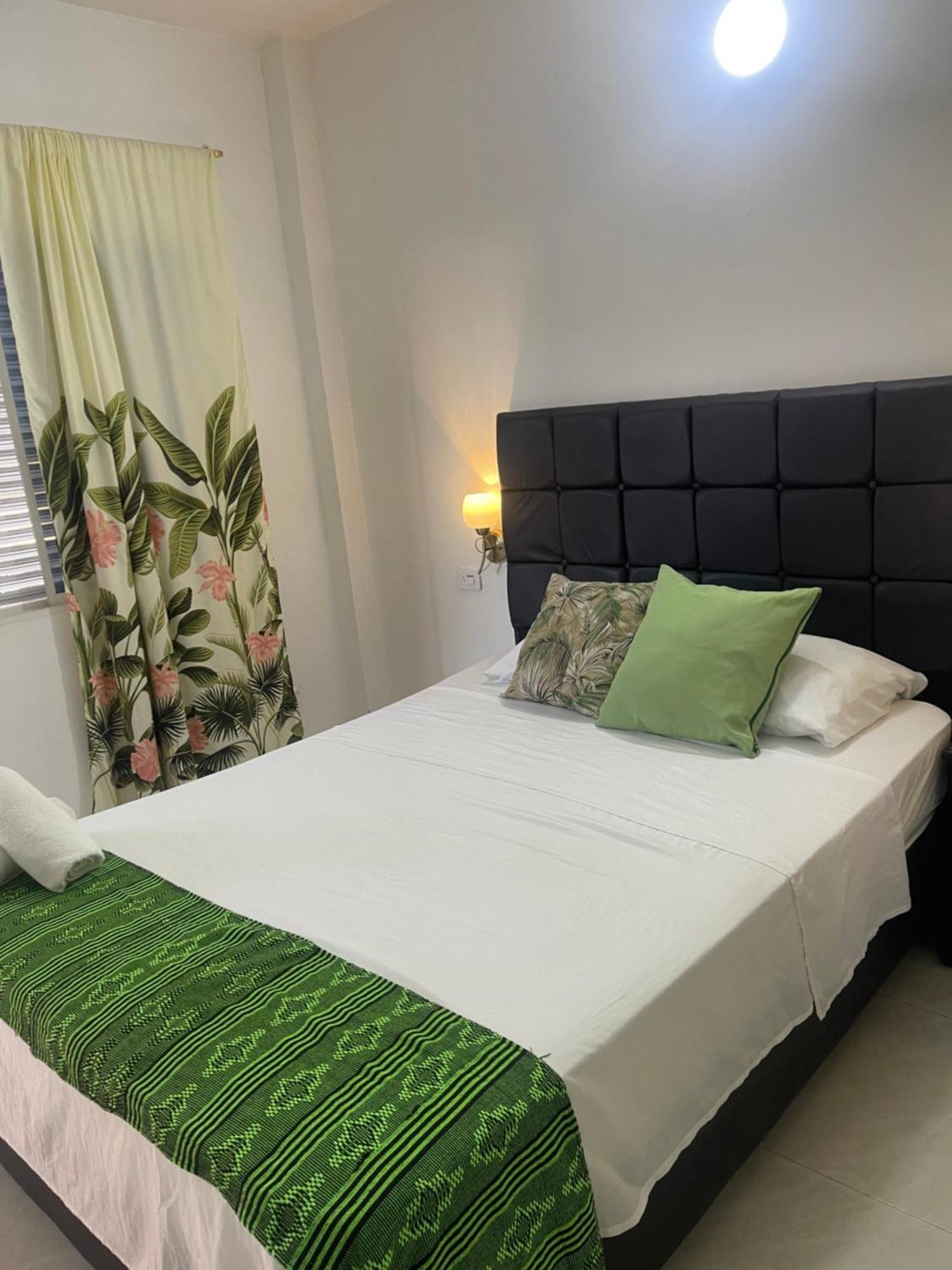 White Taganga Otel Dış mekan fotoğraf